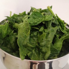 Spinach for Spicy Scrambled Eggs